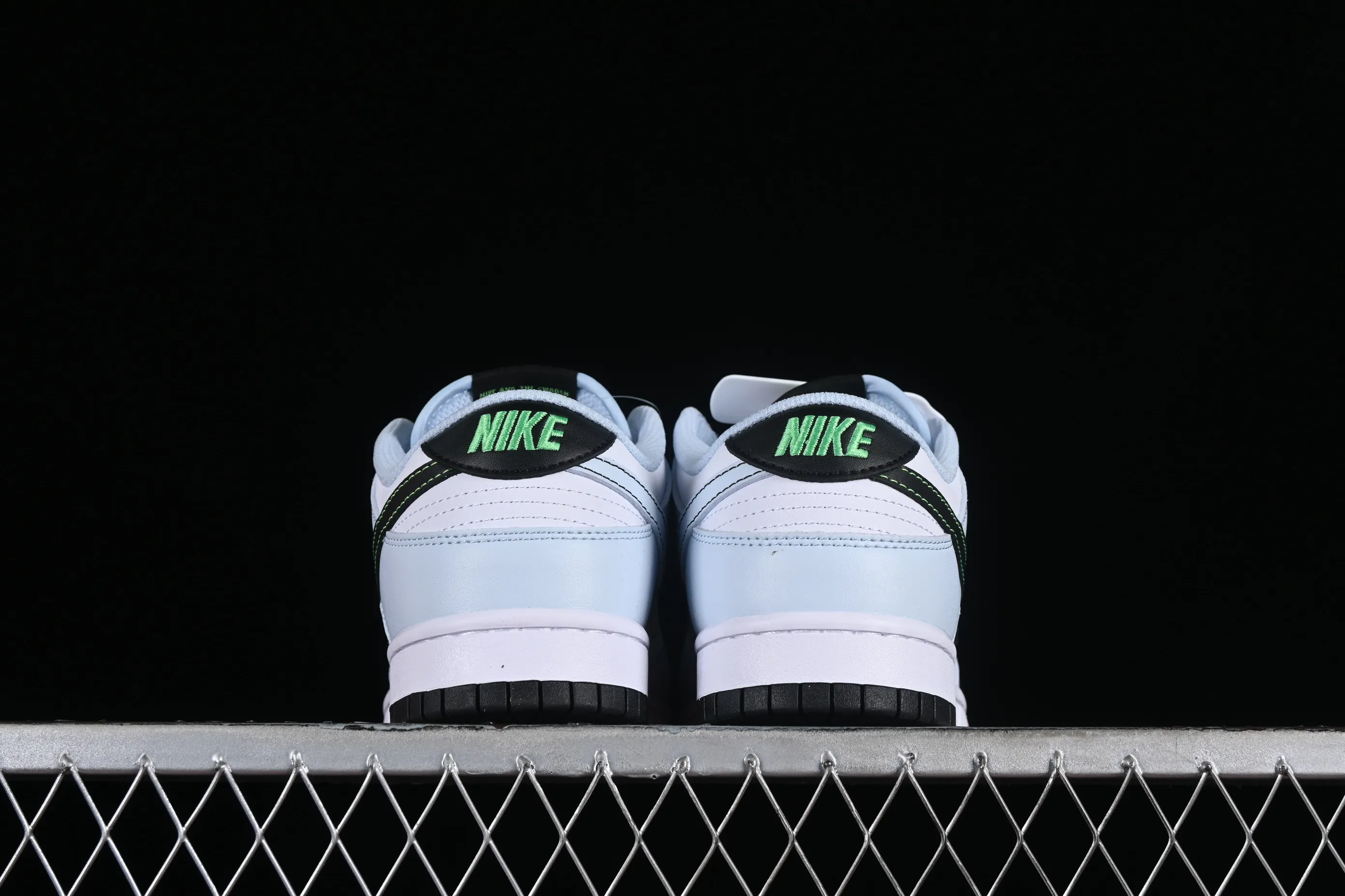 All categories Nk SB Dunk series Nk SB Dunk Low low-top sneakers Nk Dunk Low white gray green SB low-top casual sneakers FB9109-107